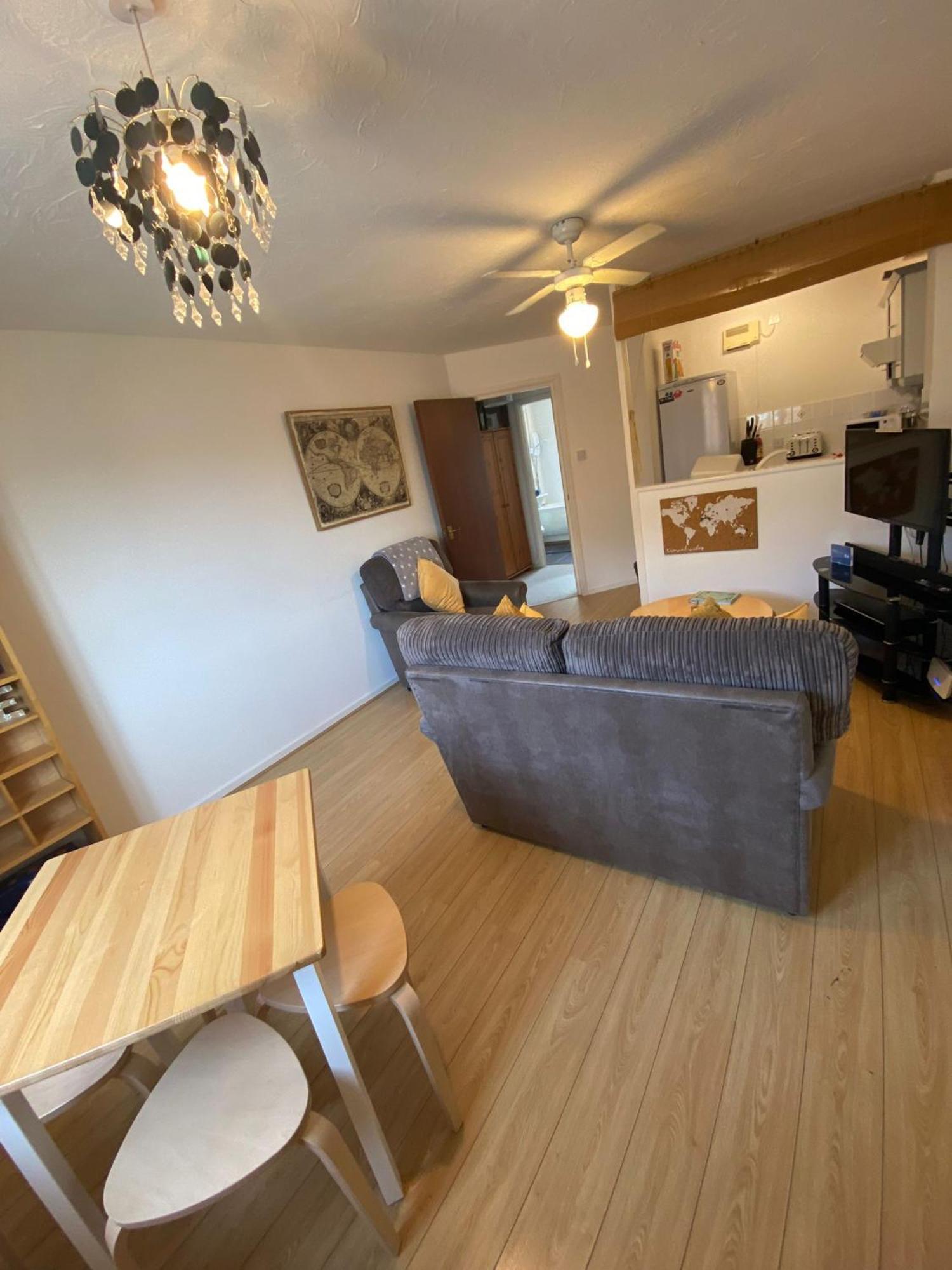 Cardiff Bay Apartment ภายนอก รูปภาพ