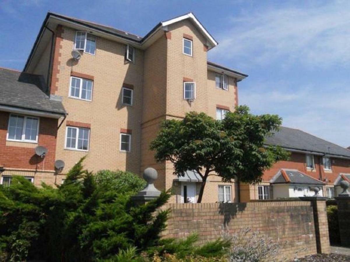 Cardiff Bay Apartment ภายนอก รูปภาพ